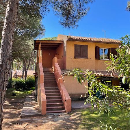 Beach House Calaverde Village Санта-Маргерита-ді-Пула Екстер'єр фото